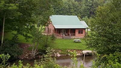 High Mountain Creekside Cabins