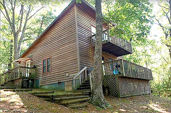 VA Cabin w/ Mountain Views